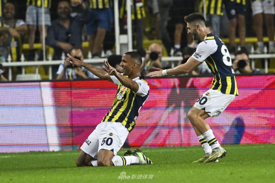 缺乏策略的 缺乏策略的